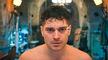 Кадры из сериала Защитник